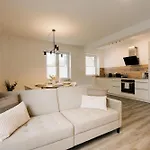 Kuesten De Diek - 2 Direkte Deichlage, Hafenblick, Balkon, 77qm Apartmán *