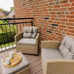 Apartmán Kuesten De Diek - 2 Direkte Deichlage, Hafenblick, Balkon, 77qm